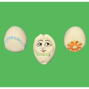 Vintage Easter Eggs Hand Painted Ceramic Rabbit Bunny Floral Lace Hollow Decor